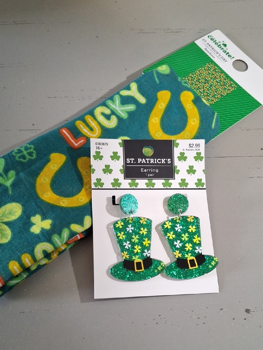 St. Patrick Green Glitter Leprechaun Hat Earrings & Bandana/Bag Twilly